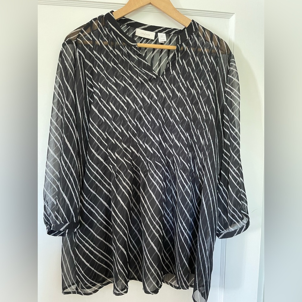 Chicos shear coastal  Grandma going out tunic